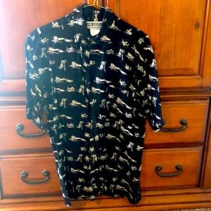 Mens button down light weight summer shirt